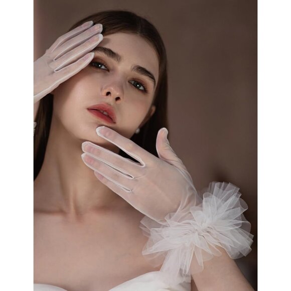 Women's White Short Fabrics Ruffle Tulle Mesh Sheer Gloves Wedding Party Prom - Picture 4 of 7